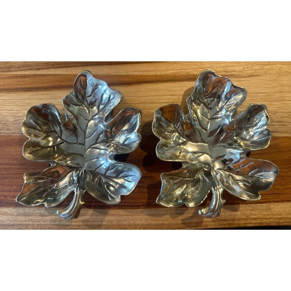 Vintage MCM Solid Brass Oak Leaf Leaves Footed Trinket Dish Bowl Ashtray Qty 2